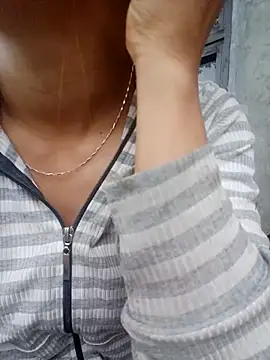 nhinhi-sexy online show from 3, 10, 2025