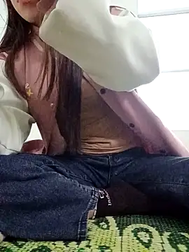 nhinhi-sexy online show from 19, 11, 2025