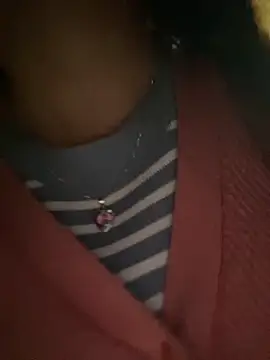 nhinhi-sexy online show from 7, 2, 2026