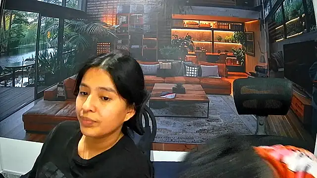 Charly and laura online show from 2, 10, 2025