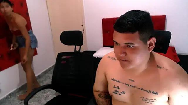 Charly and laura online show from 10, 11, 2025