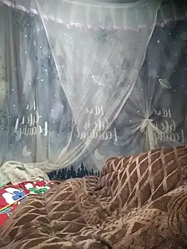 Snapshot of buddy-sexy chatting on 4, 11, 2025 buddy-sexy online show from 4, 11, 2025