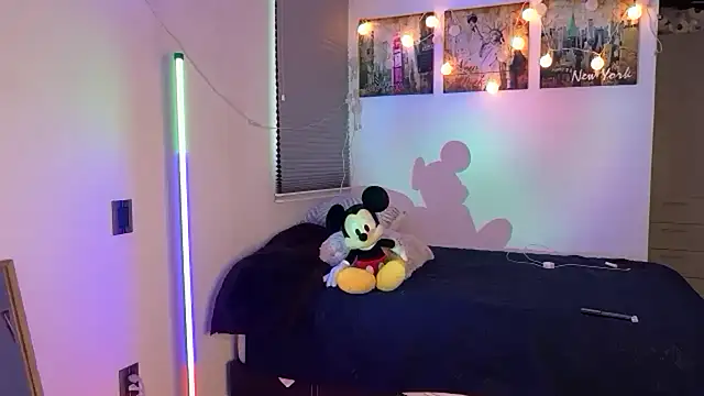 Snapshot of zamir333 chatting on 22, 2, 2026 zamir333 online show from 22, 2, 2026