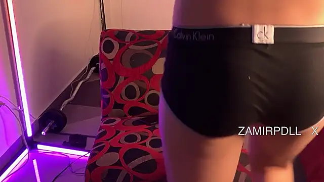 Snapshot of zamir333 chatting on 4, 3, 2026 zamir333 online show from 4, 3, 2026