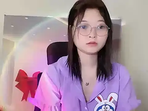 Snapshot of petite01 chatting on 26, 9, 2025 petite01 online show from 26, 9, 2025