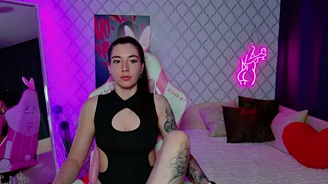 Curious Lily online show from 10, 6, 2026