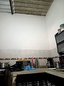 hot pleaser1   online show from 1, 10, 2025