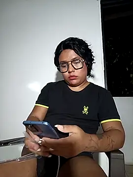 hot pleaser1   online show from 24, 10, 2025