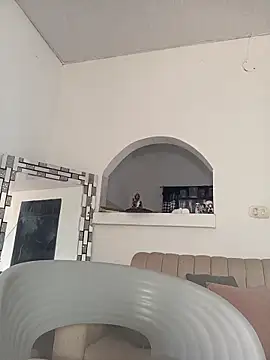 hot pleaser1   online show from 2, 11, 2025