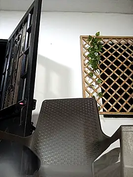 hot pleaser1   online show from 7, 11, 2025