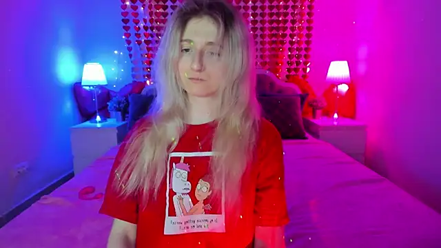 Snapshot of CamillaDreamer chatting on 4, 3, 2026 CamillaDreamer online show from 4, 3, 2026