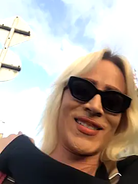 alexawinterrr online show from 13, 12, 2025