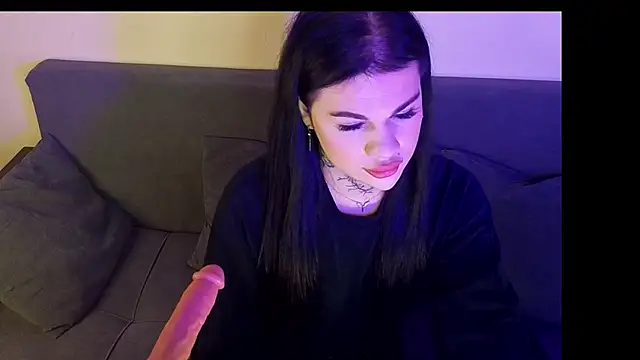 Snapshot of gerreveluxe chatting on 8, 10, 2025 gerreveluxe online show from 8, 10, 2025