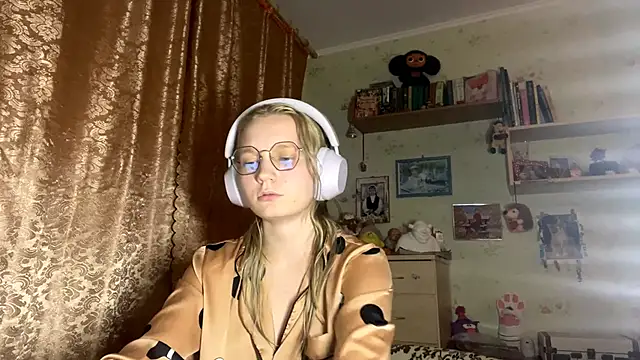 xX Looola Xx online show from 2, 10, 2025