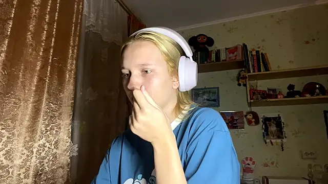 xX Looola Xx online show from 3, 10, 2025