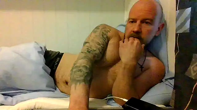 Snapshot of Real_viking chatting on 21, 10, 2025 Real viking online show from 21, 10, 2025