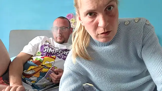 Snapshot of linterditehot chatting on 18, 5, 2026 linterditehot online show from 18, 5, 2026