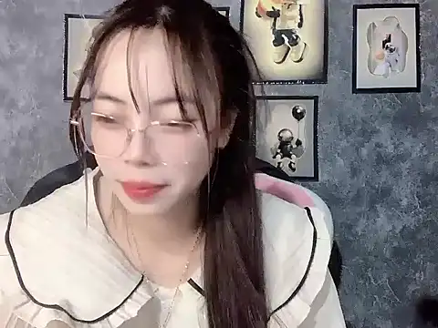 Snapshot of Ellie039 chatting on 19, 10, 2025 Ellie039 online show from 19, 10, 2025