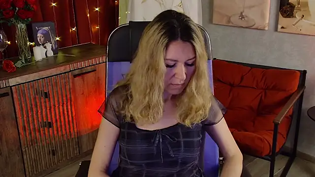 DonnaSmitth online show from 11, 5, 2026