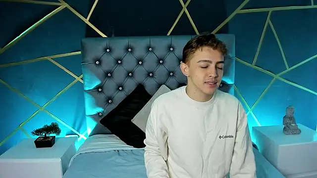 Snapshot of Lian_Miller1_ chatting on 9, 10, 2025 Lian Miller1 online show from 9, 10, 2025