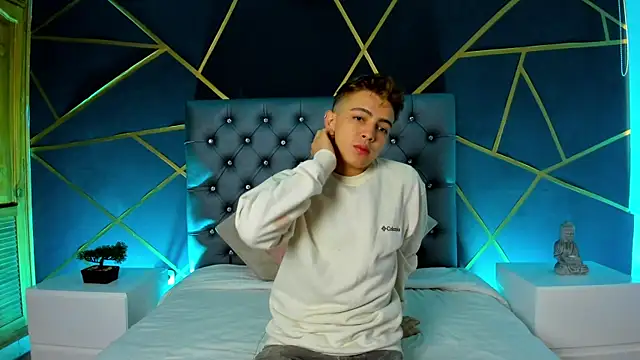 Snapshot of Lian_Miller1_ chatting on 11, 10, 2025 Lian Miller1 online show from 11, 10, 2025