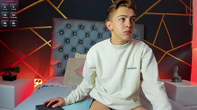 Snapshot of Lian_Miller1_ chatting on 27, 10, 2025 Lian Miller1 online show from 27, 10, 2025