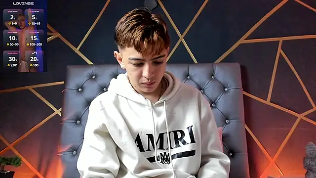 Snapshot of Lian_Miller1_ chatting on 12, 11, 2025 Lian Miller1 online show from 12, 11, 2025