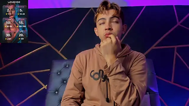 Snapshot of Lian_Miller1_ chatting on 12, 1, 2026 Lian Miller1 online show from 12, 1, 2026