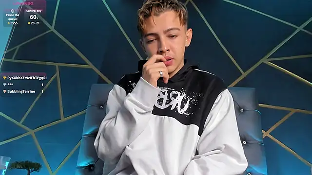 Snapshot of Lian_Miller1_ chatting on 10, 2, 2026 Lian Miller1 online show from 10, 2, 2026