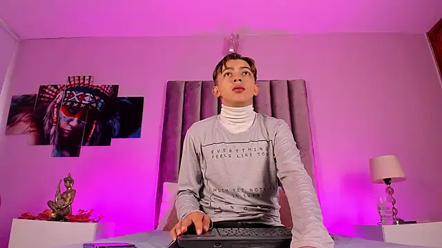 Lian Miller1  online show from 5, 4, 2026