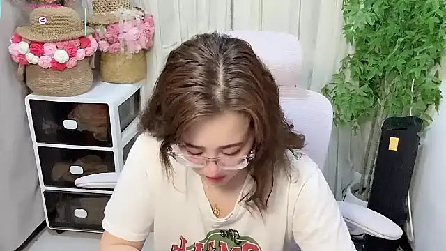 NEWONETO online show from 22, 5, 2026