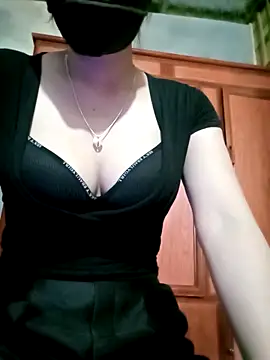 Snapshot of LenaCii chatting on 2, 10, 2025 LenaCii online show from 2, 10, 2025