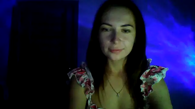 Snapshot of InnessKiss chatting on 1, 10, 2025 InnessKiss online show from 1, 10, 2025