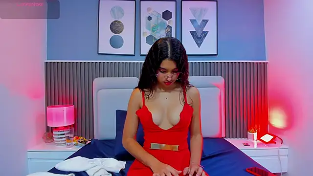 Snapshot of liz__cute chatting on 10, 10, 2025 liz cute online show from 10, 10, 2025