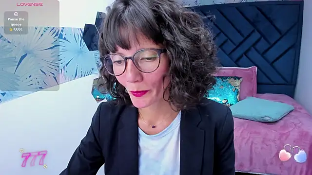Valery More   online show from 29, 4, 2026