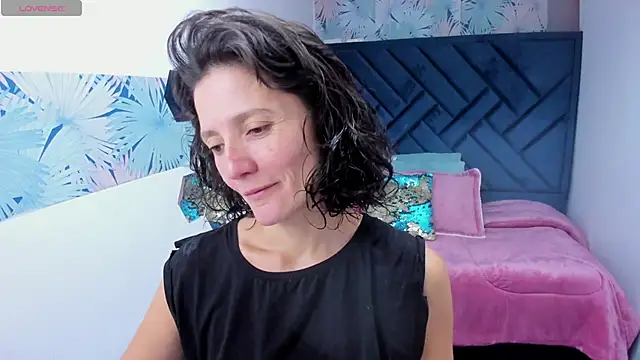Valery More   online show from 4, 5, 2026