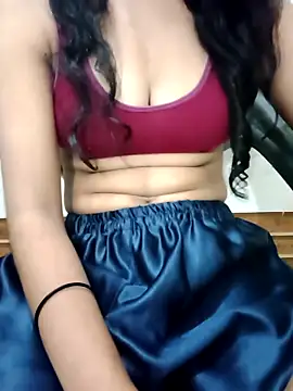 Snapshot of Meenu_rani6 chatting on 3, 10, 2025 Meenu rani6 online show from 3, 10, 2025