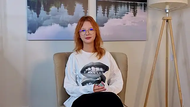 Snapshot of DelmaJamerson chatting on 27, 9, 2025 DelmaJamerson online show from 27, 9, 2025