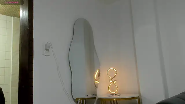 Snapshot of Misaki_Kai chatting on 1, 4, 2026 Misaki Kai online show from 1, 4, 2026