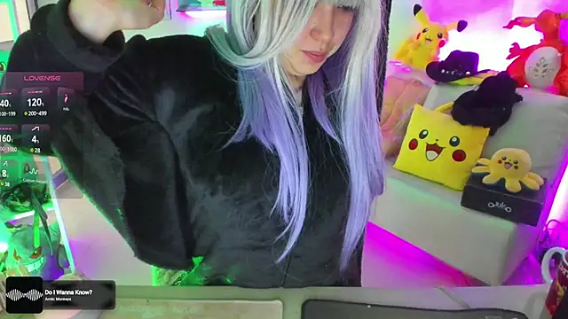 Snapshot of melody_neko777 chatting on 1, 10, 2025 melody neko777 online show from 1, 10, 2025