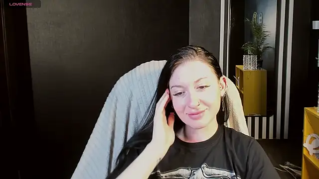 Snapshot of tattoo_lilith chatting on 29, 9, 2025 tattoo lilith online show from 29, 9, 2025
