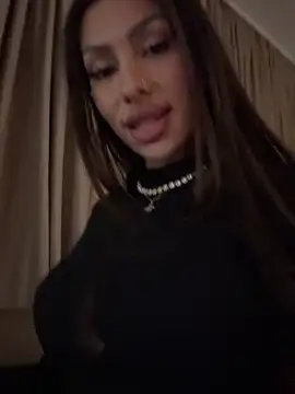 Candy flippp online show from 14, 11, 2025