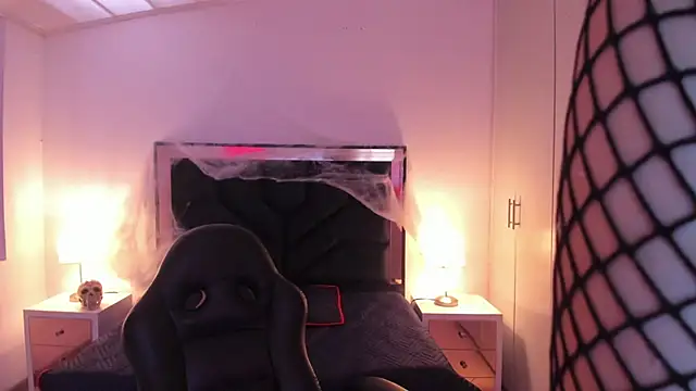 Snapshot of SusanVilla chatting on 31, 10, 2025 SusanVilla online show from 31, 10, 2025