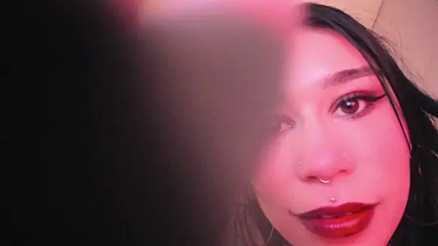 Snapshot of SusanVilla chatting on 10, 11, 2025 SusanVilla online show from 10, 11, 2025