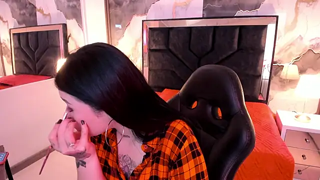 Snapshot of SusanVilla chatting on 19, 11, 2025 SusanVilla online show from 19, 11, 2025