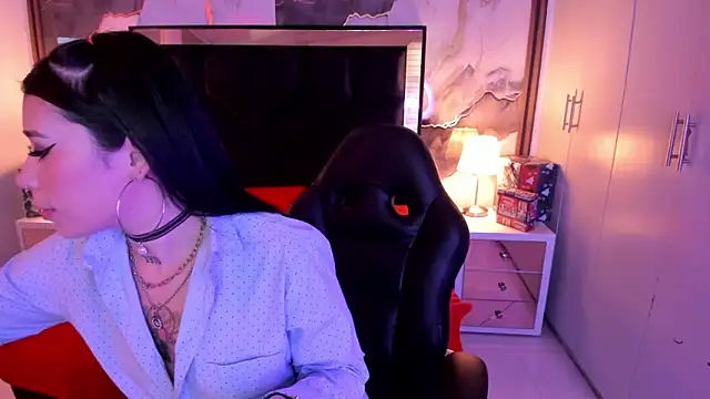 Snapshot of SusanVilla chatting on 5, 1, 2026 SusanVilla online show from 5, 1, 2026