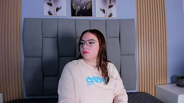 Kandyfrees  online show from 15, 1, 2026