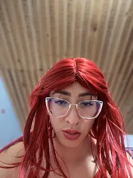 Snapshot of NICOLLE__12 chatting on 18, 10, 2025 NICOLLE 12 online show from 18, 10, 2025