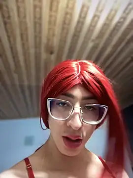 Snapshot of NICOLLE__12 chatting on 20, 10, 2025 NICOLLE 12 online show from 20, 10, 2025