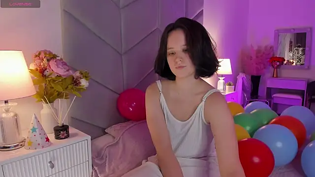 Violet Ferguson online show from 4, 10, 2025